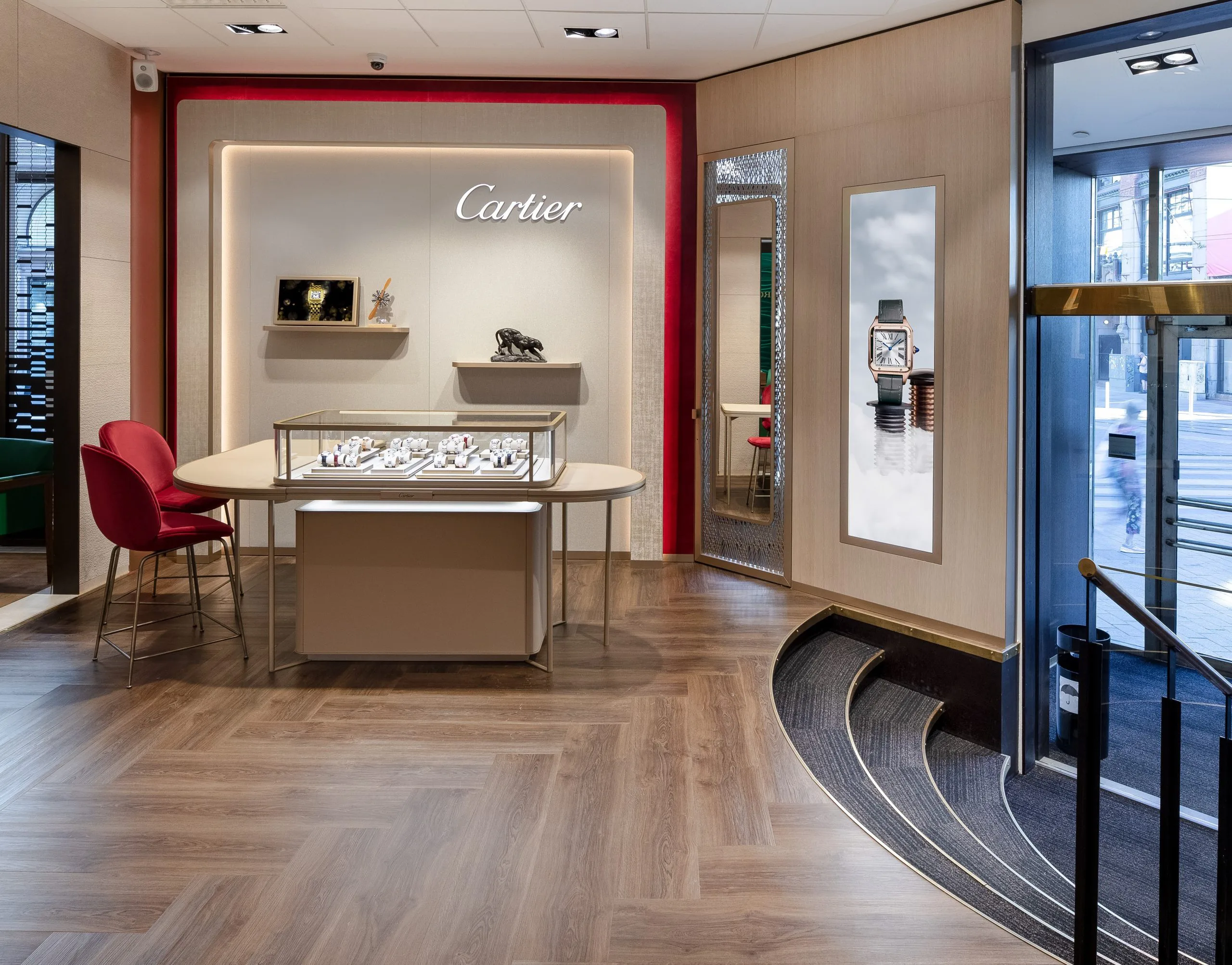 New Cartier Watch Space at Lindroos Lindroos