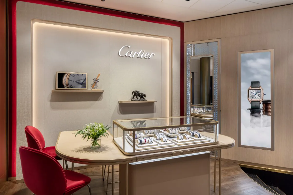 New Cartier Watch Space at Lindroos Lindroos