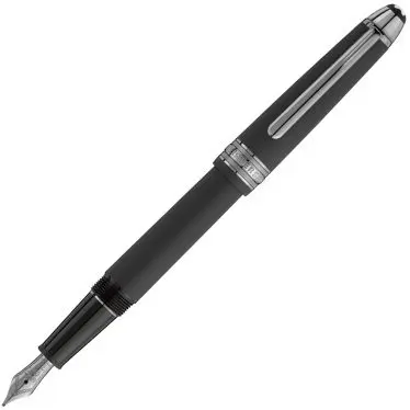 Meisterstück Ultra Black Classique Fountain Pen