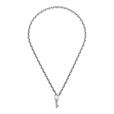 Trademark chain necklace with key