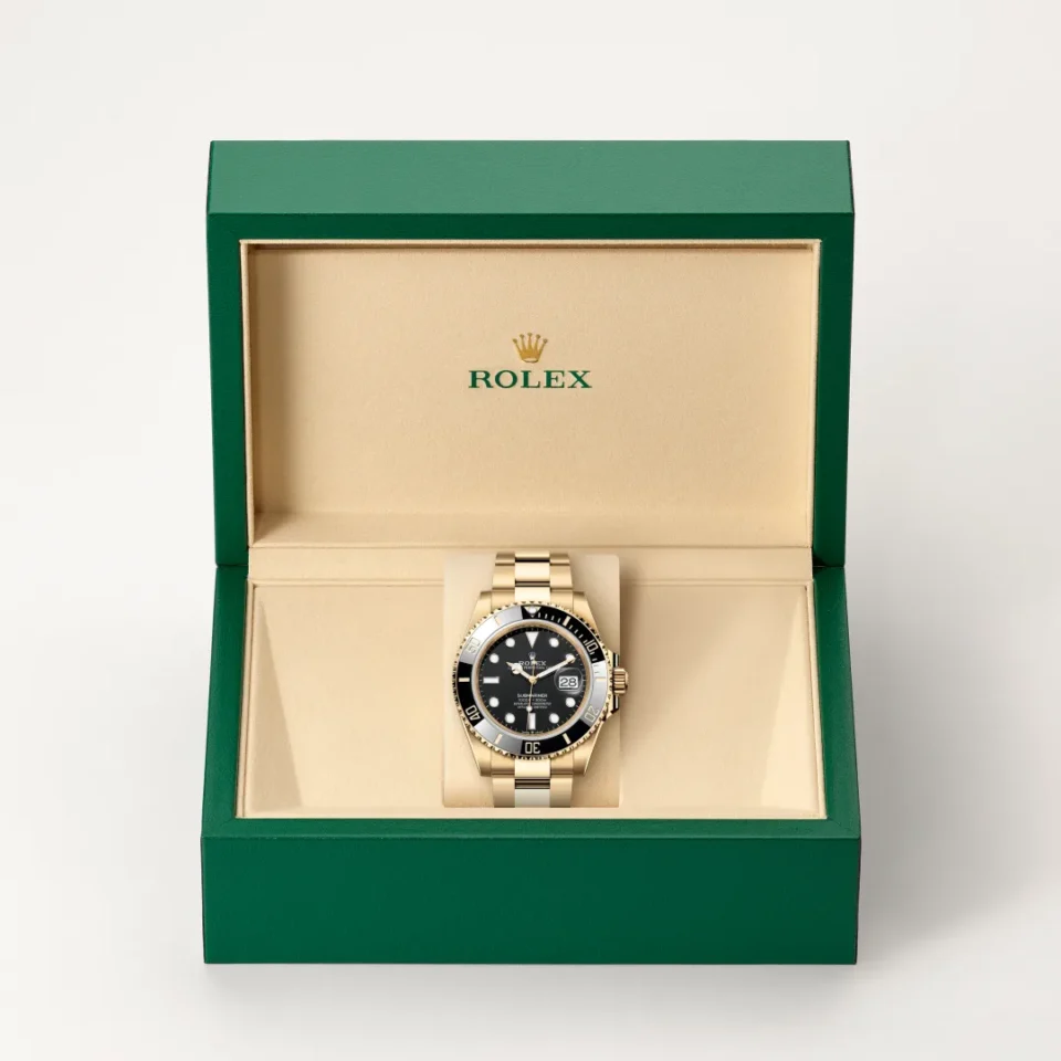 Rolex Submariner Date in 18 ct yellow gold, M126618LN-0002, 2 - Lindroos
