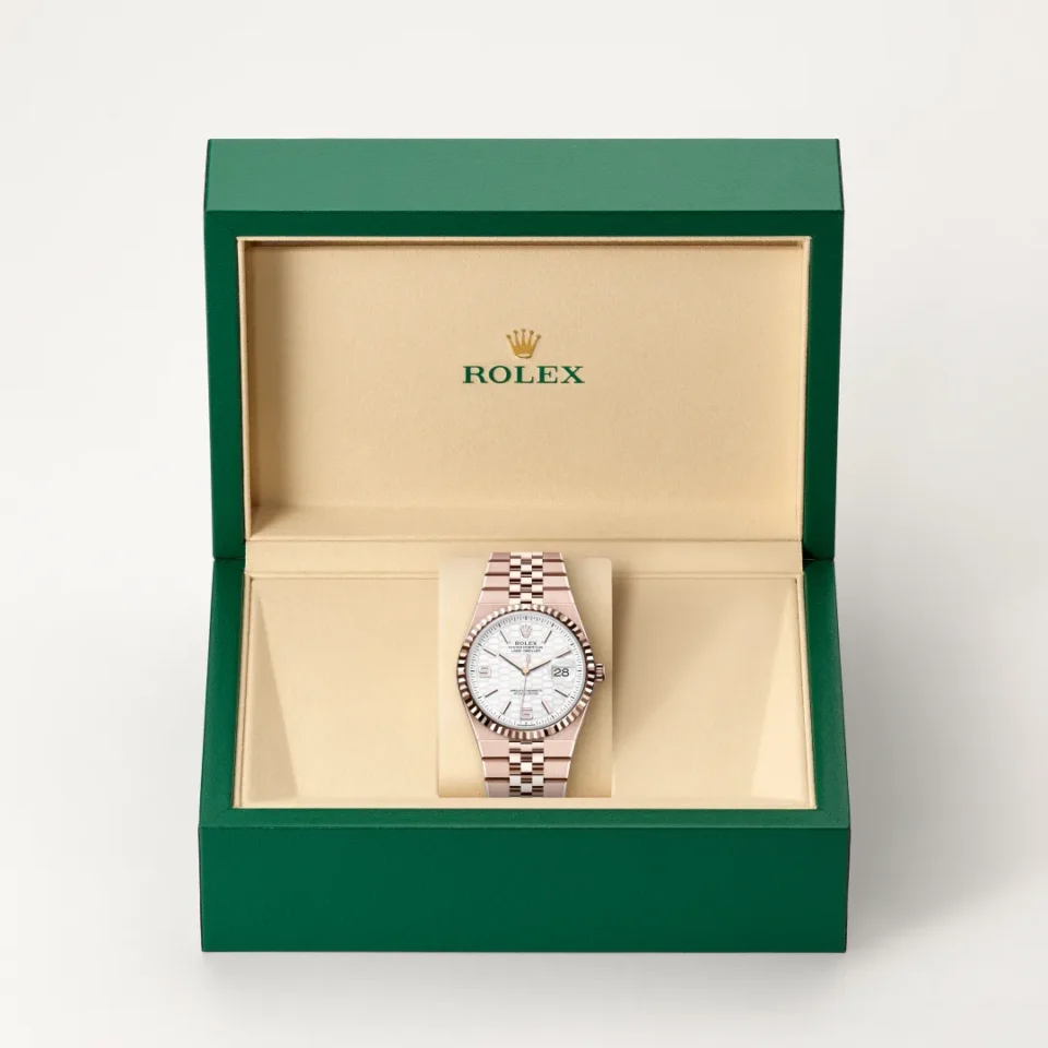 Rolex Land-Dweller 36 18k Everose-kulta, M127235-0001, 2 - Lindroos