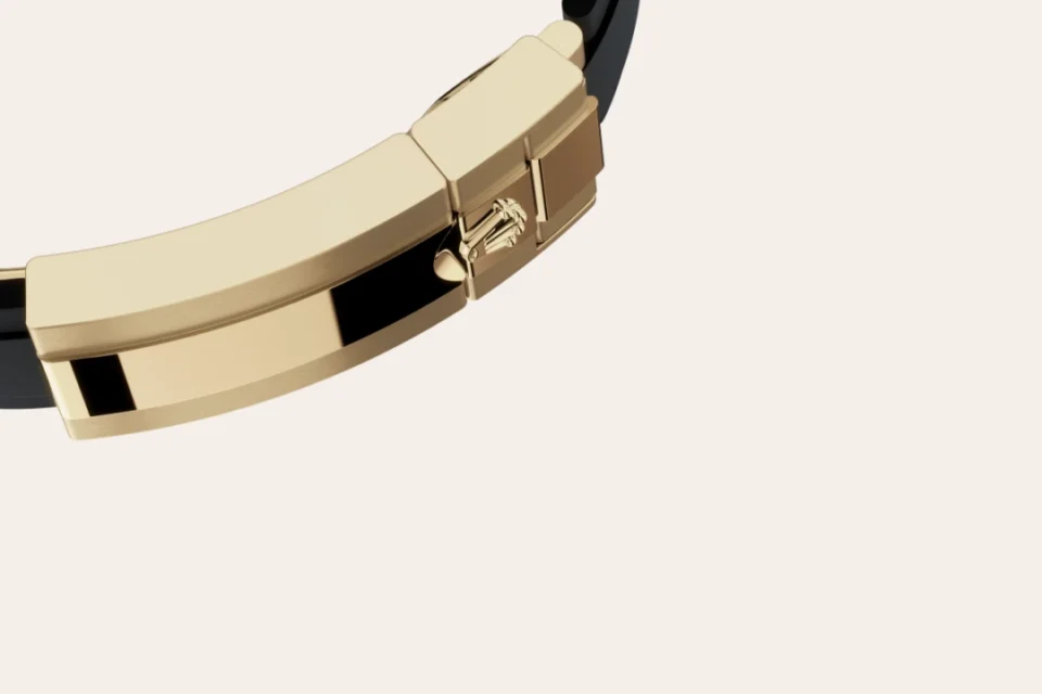 Rolex Yacht-Master 42 in 18 ct yellow gold, M226658-0001, 5 - Lindroos