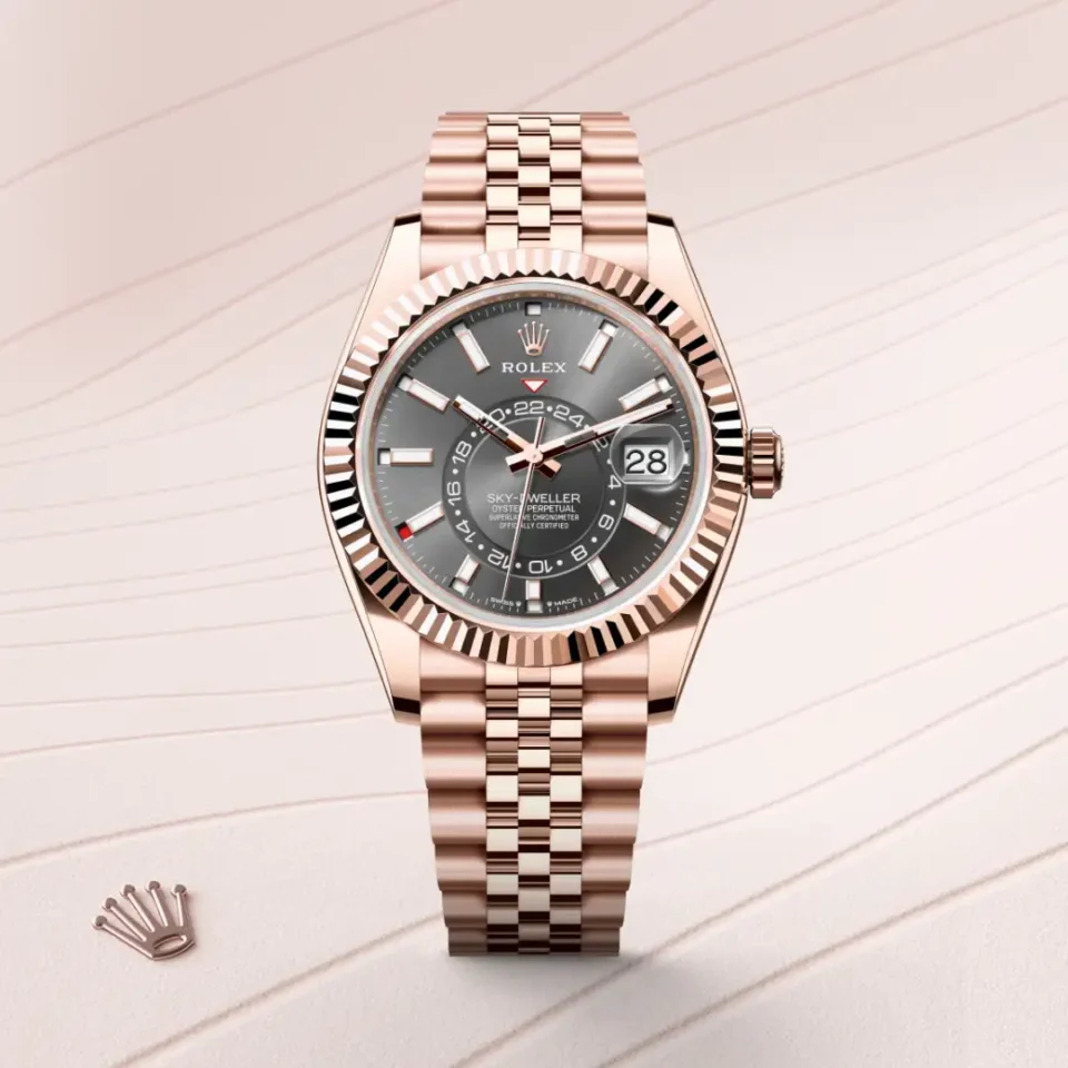 Rolex Sky-Dweller 18k Everose-kulta, M336935-0008, 1 - Lindroos